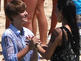 Bieber und Kardashian halten H&auml;ndchen