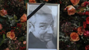 Dominik Brunner (* 18. Mai 1959, † 12. September 2009)