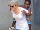 Madonna: Mercys Oma droht mit Selbstmord