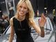 Karolina Kurkova macht einen auf Lady Gaga