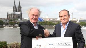 RTL - Wir helfen Kindern: 1.615.974 Euro an Kooperationspartner CARE