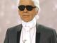 Karl Lagerfeld spielt wieder den Beachboy