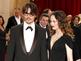 Paradis jagt Depp aus dem Haus