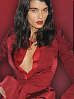 Crystal Renn: Haut und Knochen