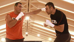 Klitschko-Br&uuml;der k&auml;mpfen gegeneinander