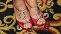 Bai Ling mit 'French Krallen'