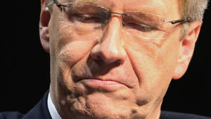 Wulff: Ehrensold nur mit Auflagen?