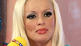 Daniela Katzenberger haucht ein Lied