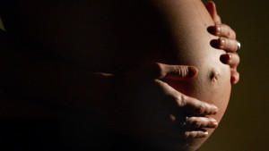 Ärzte reißen Baby den Kopf ab!