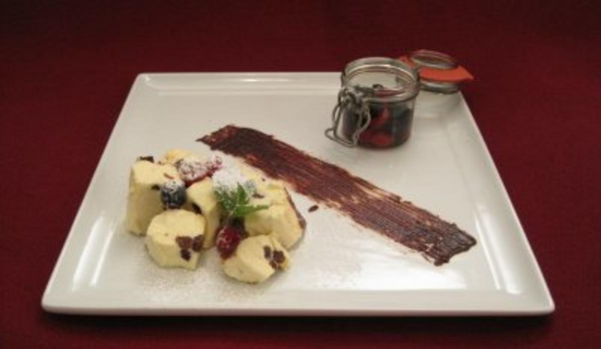 Rezept: Geeister Kaiserschmarrn mit Beeren