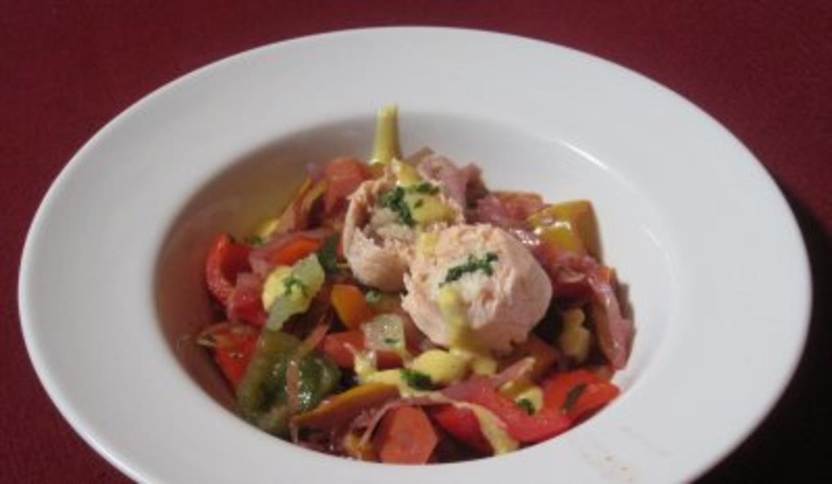 Rezept mit Bild: 27.07. Sebastian: Lachs-Zander-Rolle, Thai-Bouillabaisse mit Limetten-Aioli