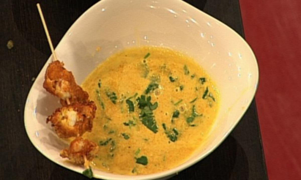Rezept mit Bild: Karotten-Ingwer-Suppe mit Garnelen-Spieß 