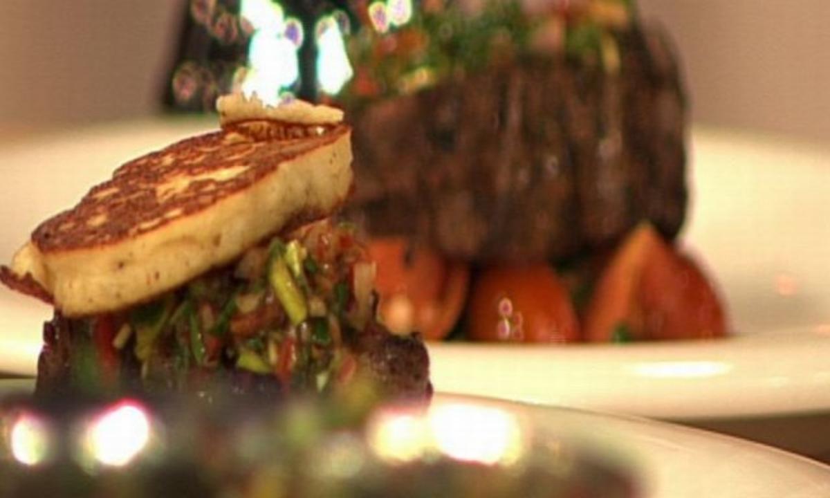 Rindfleisch mit Chimichurri, Kartoffelcr&ecirc;pe und warmem Tomatensalat &agrave; la Zacherl, gekocht von Ralf Zacherl