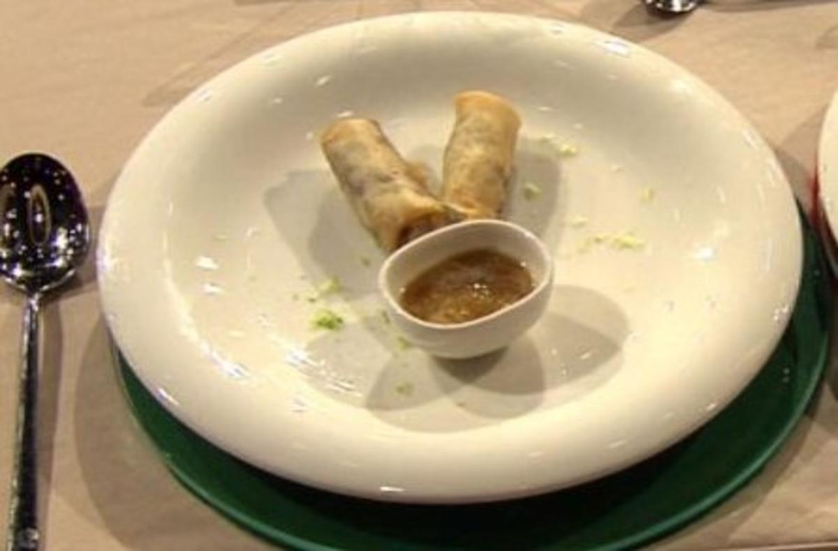 Rezept: Frühlingsrollen mit süß-saurem Dipp à la Kleeberg