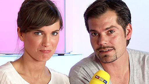Raúl hat mich in die Lippe gebissen Raúl hat mich in die Lippe gebissen