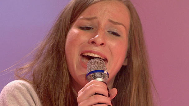 X Factor 2012: Enya Maria Jost singt "Perfect World" von Gossip - VOX.de